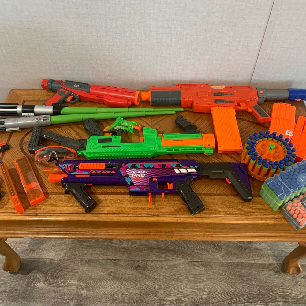 Nexus Pro Purple and Foam Dart Blasters and 2 custom green lightsabers for Kids